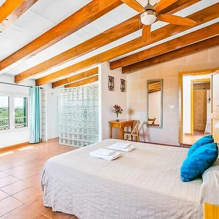 Ses Truqueries Sleeps 10 Pool Wifi Troquerias